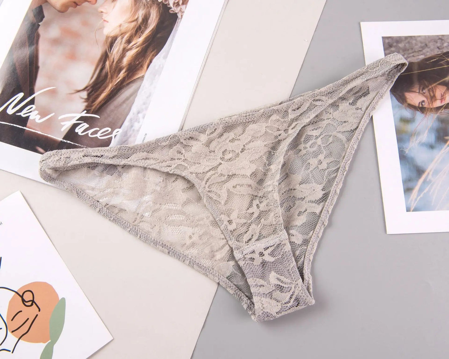 Women's Underwear Sexy Lace Panties Fashion Transparent Comfortable Briefs Low Waist Seamless Underpants Female Sexy Lingerie luvshop24