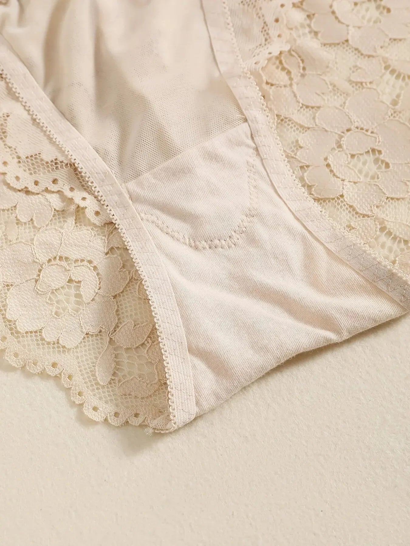 1 Set Elegant Erotic Lace Embroidery Breathable Fabric Lingeries : Push-Up Bra, Low Waist Sheer Panty - Ultimate Valentine's Day luvshop24