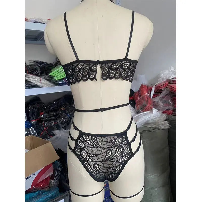 2022 Sexy Three Piece Suit Lace Shapewear Perspective Porn Suit Halterneck Embroidered Push Up Bra Garter Teddy Lingerie Hot Set luvshop24