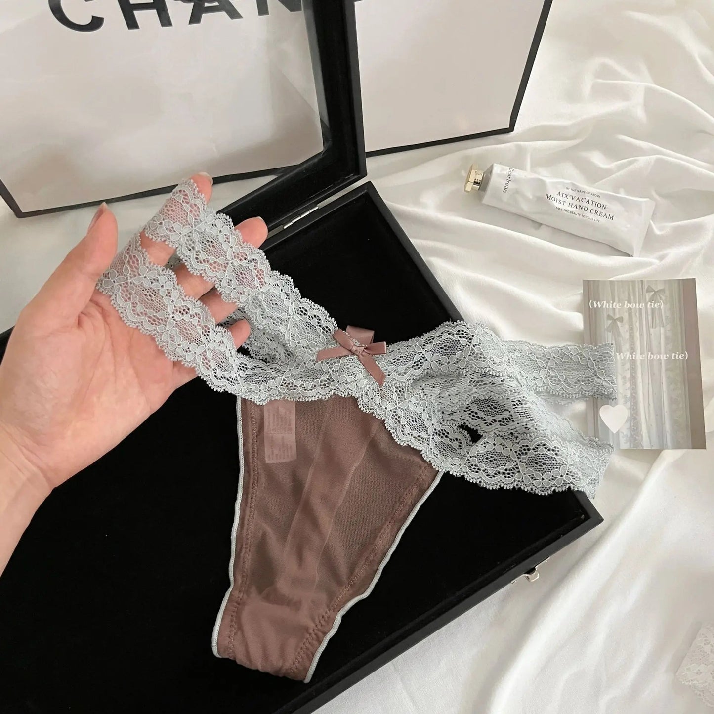 Women's thong Lace Low Waist G-String Women Panties Mesh Bow Female Ladies Briefs Breathable Underwears Intimates Lace border o luvshop24