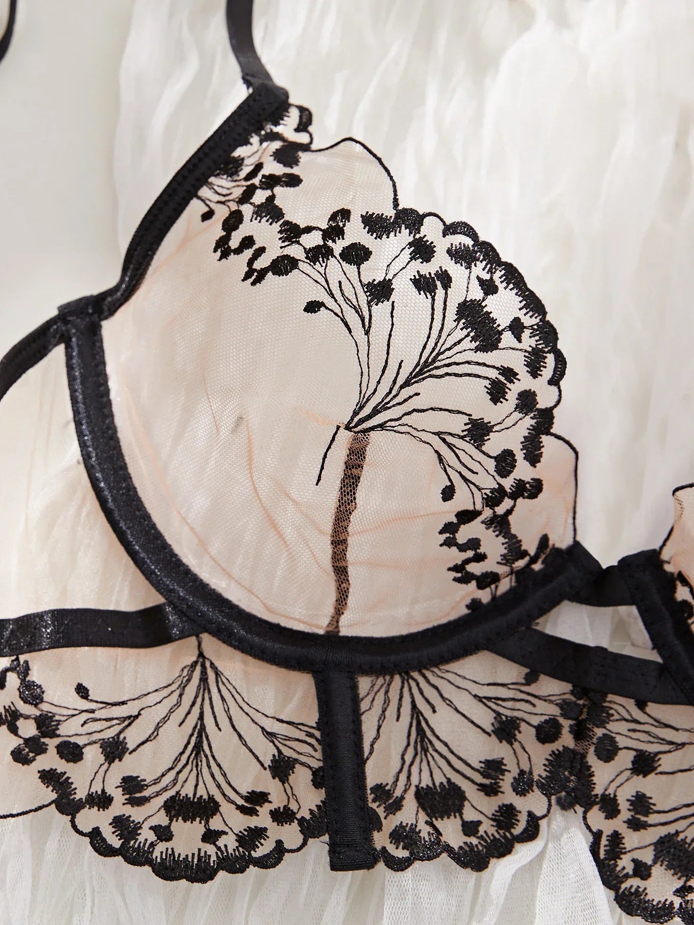 Lace Lingerie Ultra Sexy Underwear Women Set Sexy Adult Delicate Embroidery Intimate Underwear Transparent Bra Lingerie Sets luvshop24