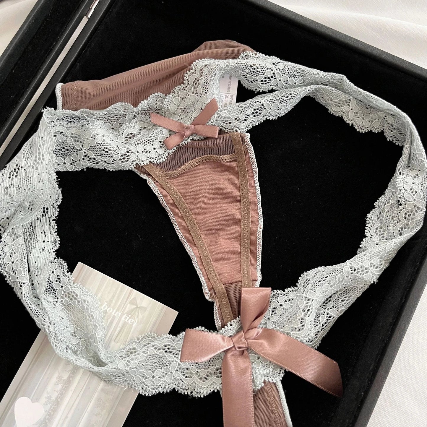 Women's thong Lace Low Waist G-String Women Panties Mesh Bow Female Ladies Briefs Breathable Underwears Intimates Lace border o luvshop24