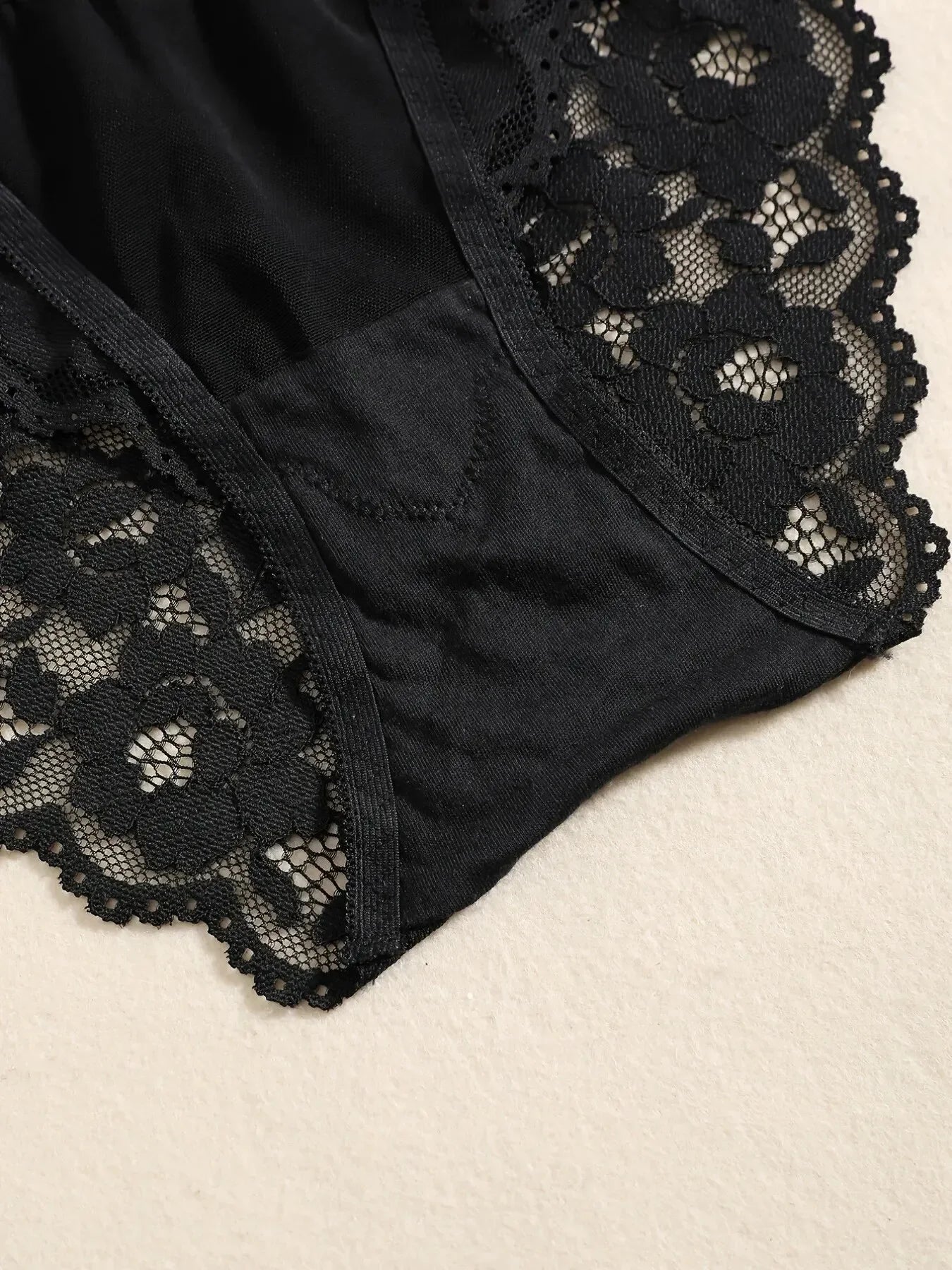 1 Set Elegant Erotic Lace Embroidery Breathable Fabric Lingeries : Push-Up Bra, Low Waist Sheer Panty - Ultimate Valentine's Day luvshop24